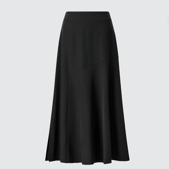 Uniqlo Dresses & Skirts - Uniqlo C Mermaid Midi Skirt with Slit in Black Size 6 NEW WITH TAG!